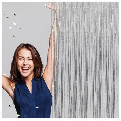 Işıltılı Perdeler