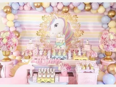 Işıltılı Unicorn (Tek boynuzlu at) Partisi