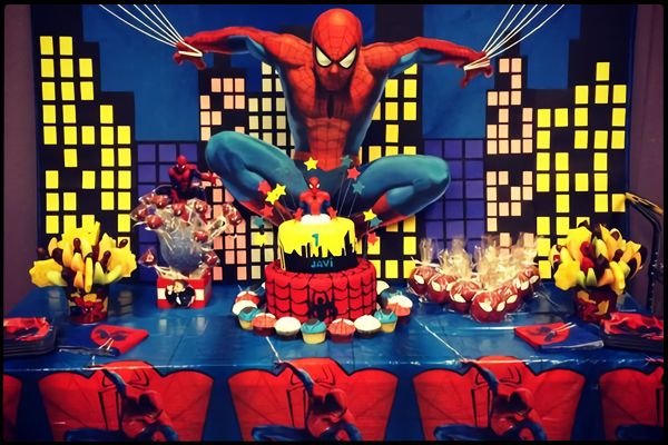 Spiderman Örümcek Adam doğum günü parti fikirleri