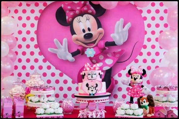 Minnie Mouse İle Farklı Bir Doğum Günü