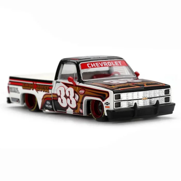MINI GT 1:64 Kaido House Chevrolet Silverado Intimidator V1