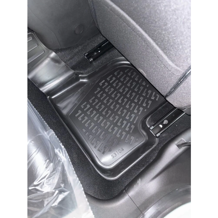 Alfa Romeo Junior Ibrida 2024 Sonrası Havuzlu Paspas