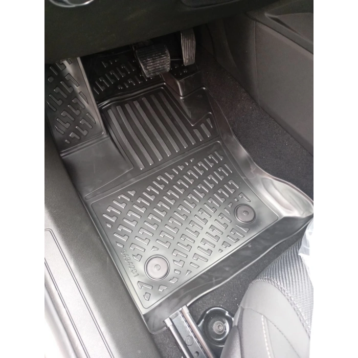 Alfa Romeo Tonale 2022 Sonrası Havuzlu Paspas