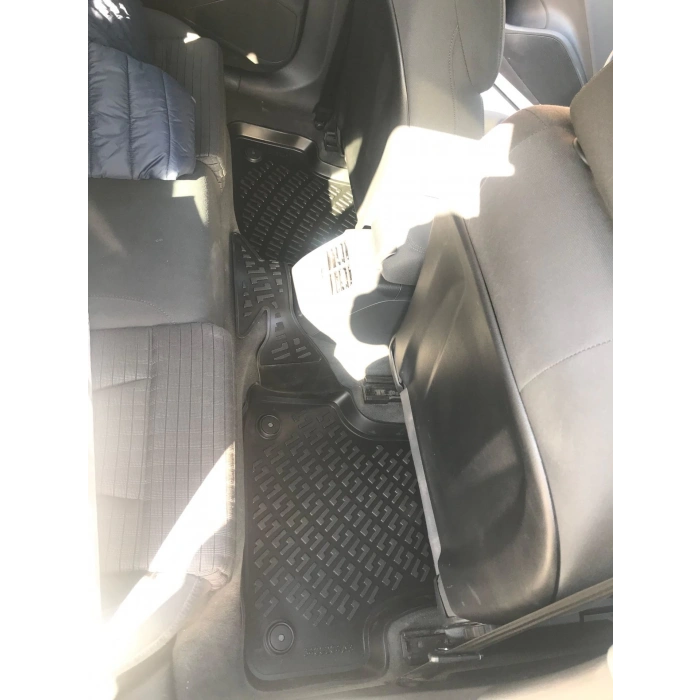 Audi A3 2013-2020 Havuzlu Paspas