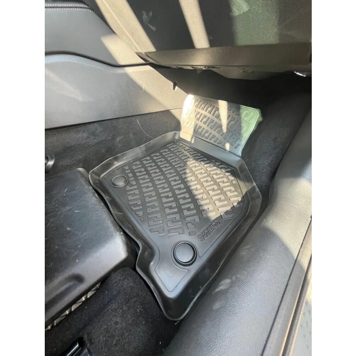 Cupra Formentor 2024 Sonrası Havuzlu Paspas