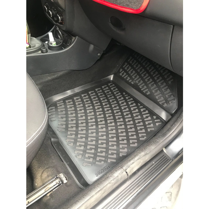 Dacia Duster 2009-2017 Havuzlu Paspas | 4x2