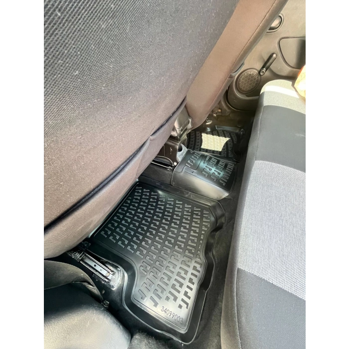 Dacia Logan 2013 Sonrası Havuzlu Paspas