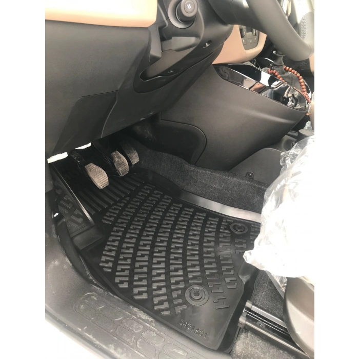 Fiat Doblo Panelvan 2010-2022 Havuzlu Paspas