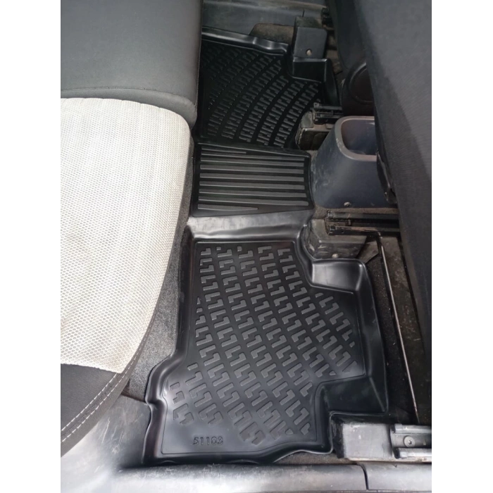 Fiat Fiorino 2007-2019 Havuzlu Paspas | Benzinli