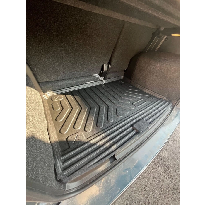 Fiat Fiorino 2020 Sonrası ( Halı Zeminli ) Bagaj Havuzu