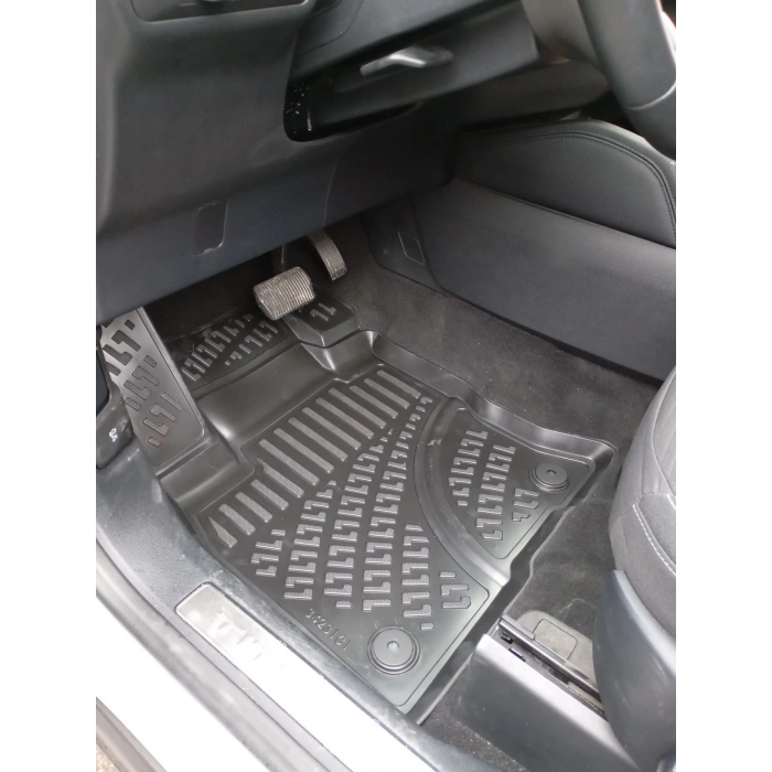 Ford Kuga 2019 Sonrası Havuzlu Paspas