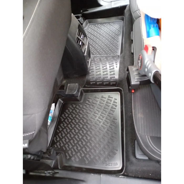 Ford Kuga 2019 Sonrası Havuzlu Paspas