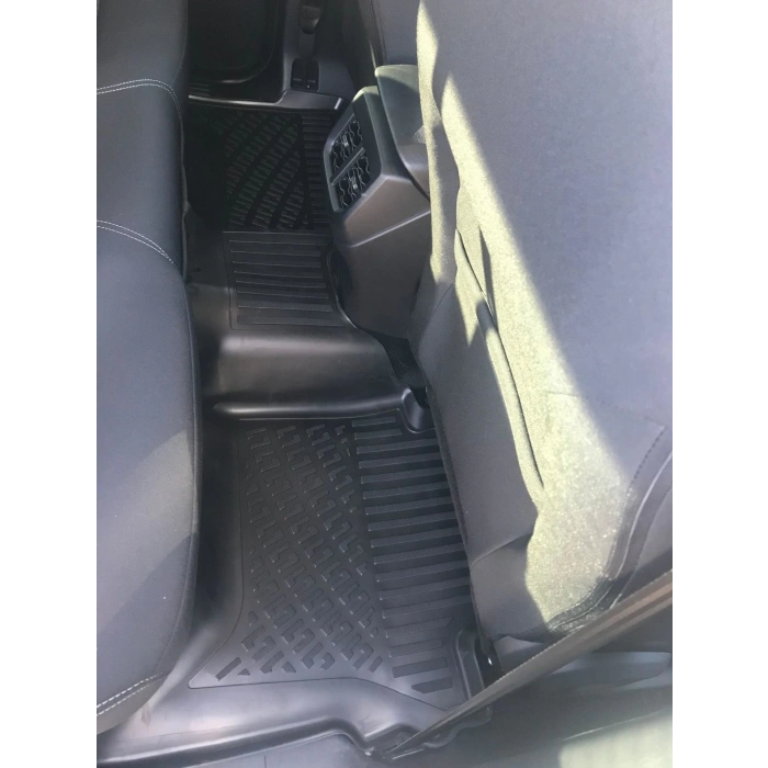 Ford Ranger 2023 Sonrası Havuzlu Paspas