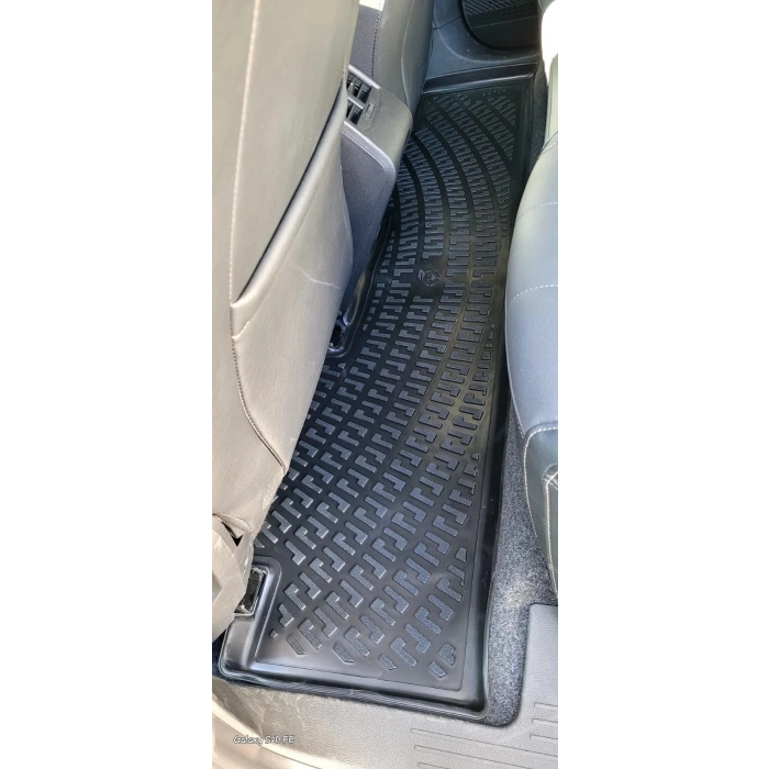 Renault Megane E-Tech 2022 Sonrası Havuzlu Paspas