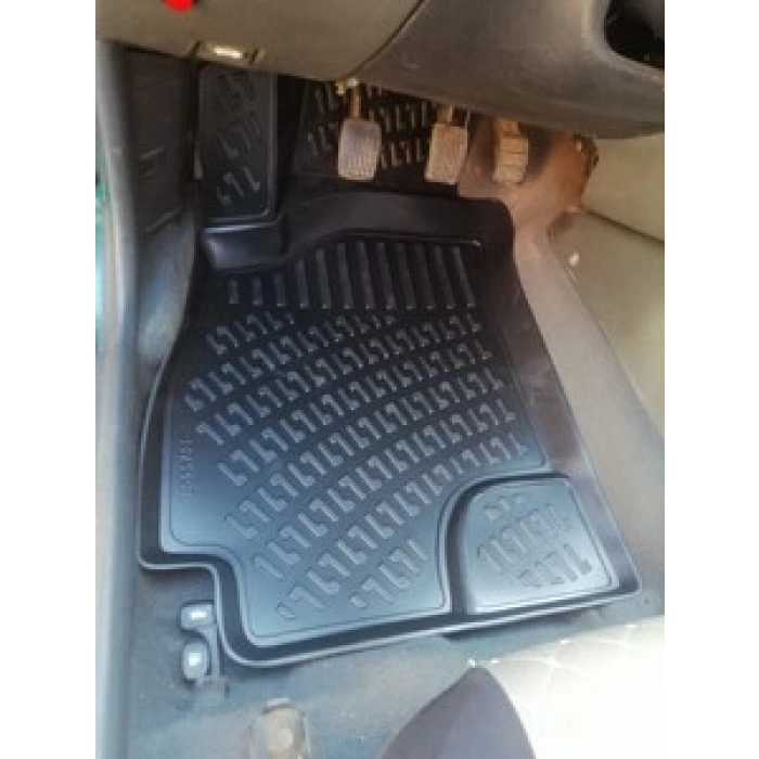 Hyundai Accent 1996-2000 Havuzlu Paspas