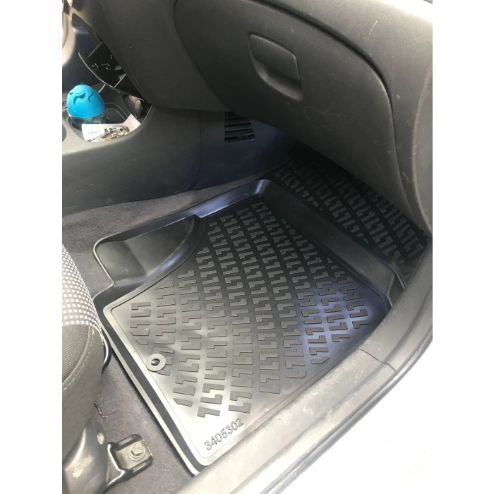 Hyundai Accent Era 2006-2012 Havuzlu Paspas Bej