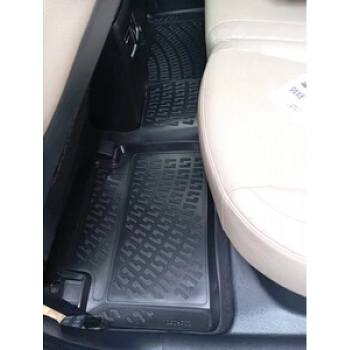 Hyundai i30 2012-2016 Havuzlu Paspas