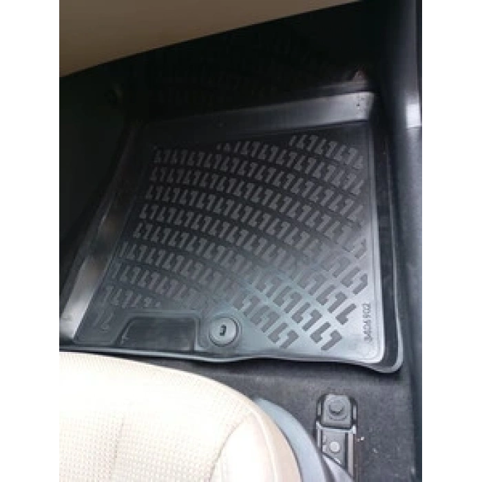 Hyundai i30 2025 Sonrası Havuzlu Paspas