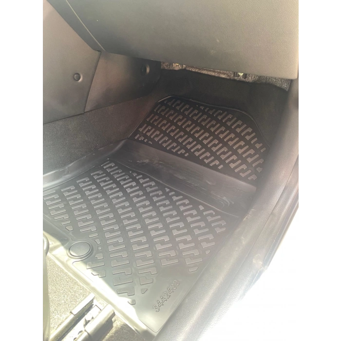 Hyundai Kona 2017-2022 Havuzlu Paspas