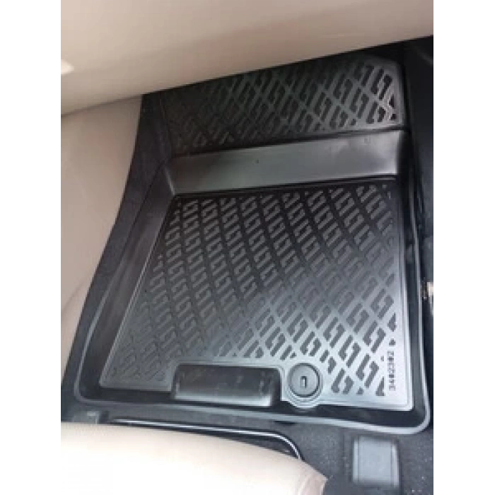 Hyundai Tucson 2015-2020 Havuzlu Paspas