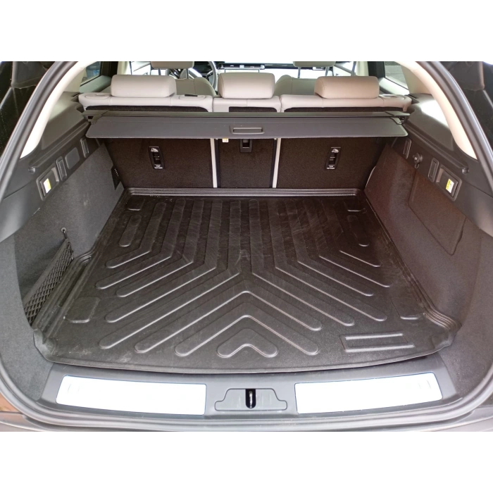Land Rover Range Rover Velar 2020 Sonrası Bagaj Havuzu