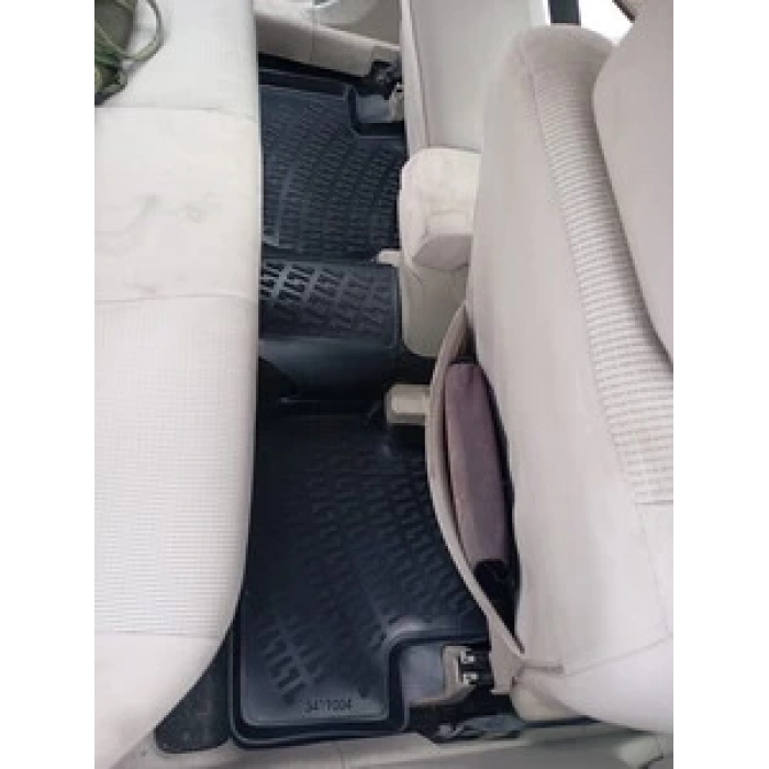 Mitsubishi Lancer 2008 Sonrası Havuzlu Paspas