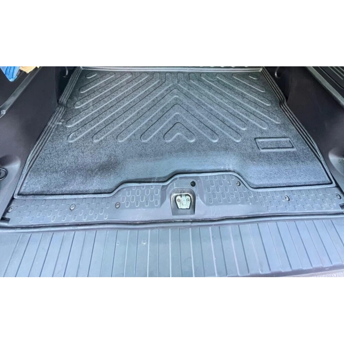 Nissan NV300 2016 Sonrası Bagaj Havuzu | Primastar II Combi Kısa şasi