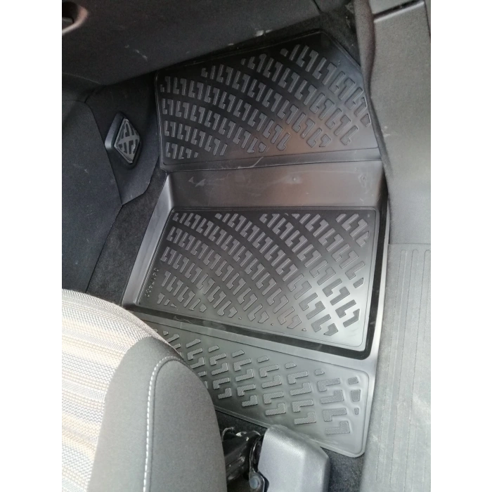 Opel Combo Panelvan 2019 Sonrası Havuzlu Paspas