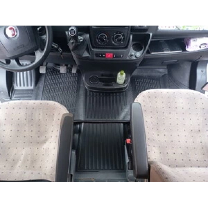 Peugeot Boxer 2006 Sonrası Havuzlu Paspas