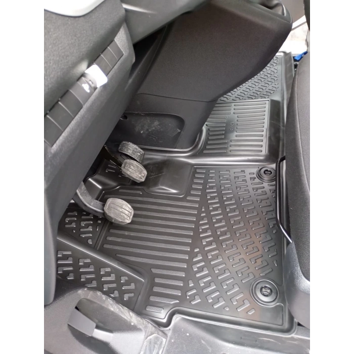 Peugeot Expert Traveller 2016 Sonrası Havuzlu Paspas