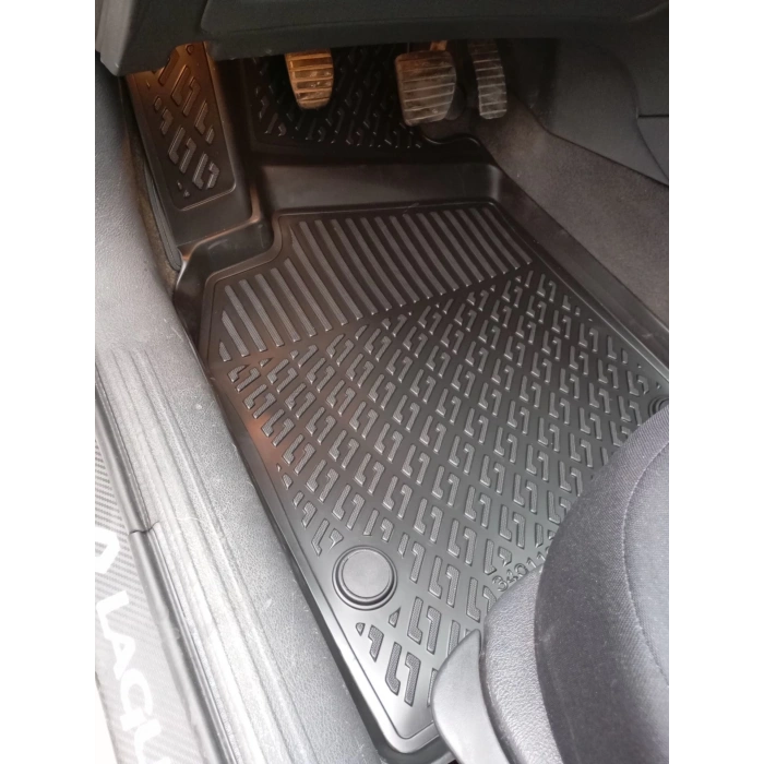 Renault Laguna 2 2001-2007 Havuzlu Paspas