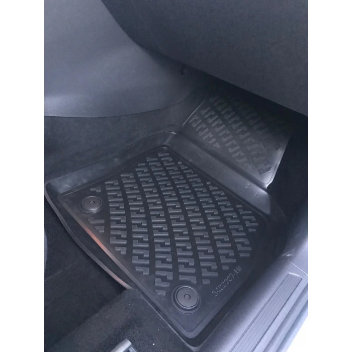 Seat Arona 2017 Sonrası Havuzlu Paspas