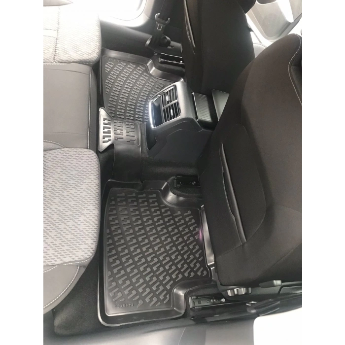 Skoda Octavia 2020 Sonrası Havuzlu Paspas