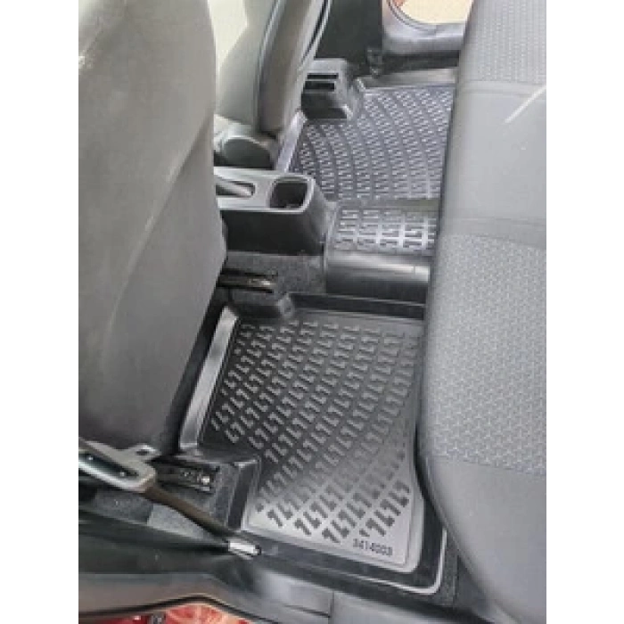 Suzuki Swift 2017 Sonrası Havuzlu Paspas