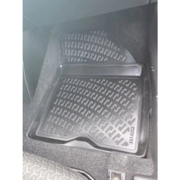 Suzuki Swift 2017 Sonrası Havuzlu Paspas