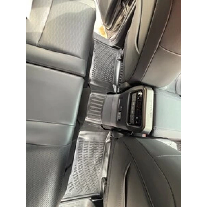 Toyota Land Cruiser Prado J250 2024 Sonrası | 7 Koltuklu Havuzlu Paspas