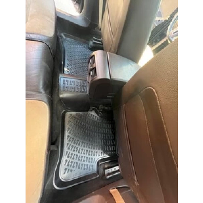 Volkswagen Passat B7 2010-2015 Havuzlu Paspas | Sedan