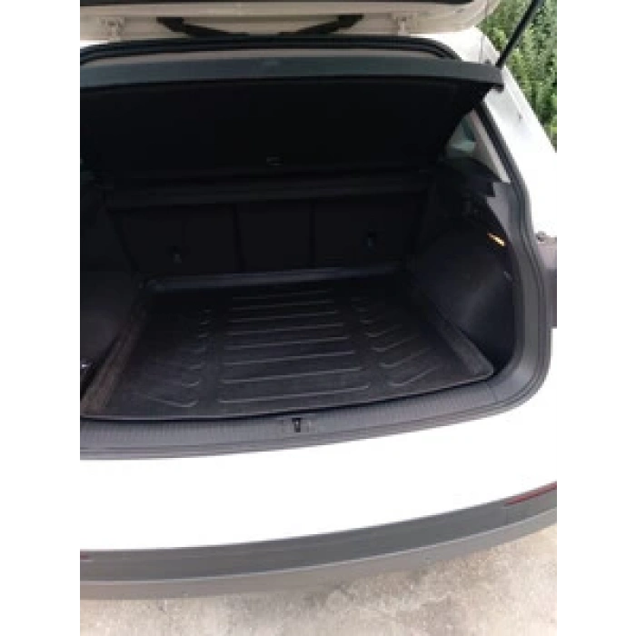 Volkswagen Tiguan 2016-2023 Bagaj Havuzu | Stepneli Üst Bagaj