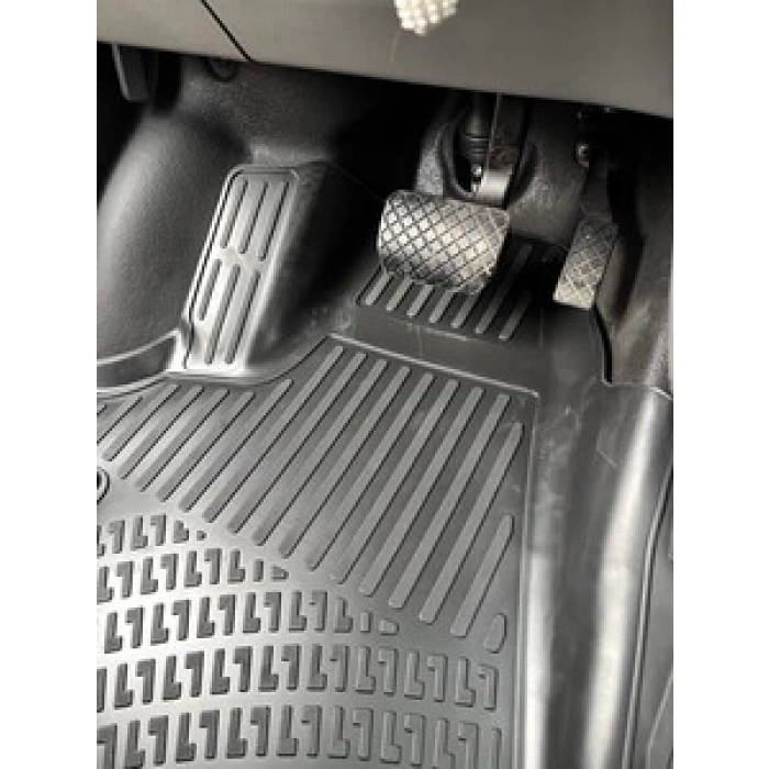 Volkswagen Transporter T6.1 2019-2023 Havuzlu Paspas