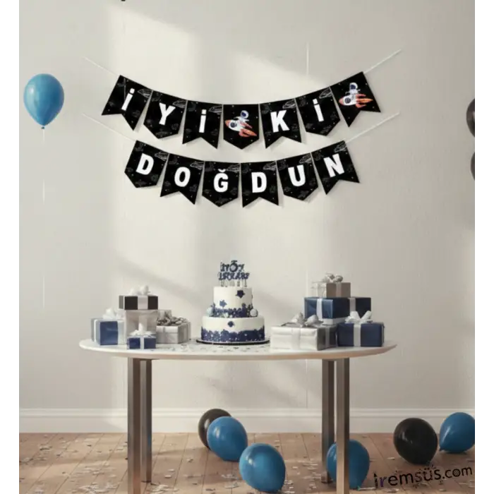 Uzay Konsepti İyi ki Doğdun Yazılı Banner Uzay Konsept Doğum Günü Süsleme 190 cm