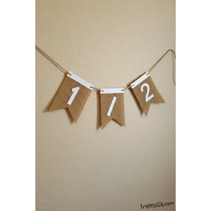 Yarım Yaş Partisi 1/2 Hasır Kumaş Banner Süsleme Yarış Yaş Süslemesi