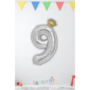 9 Yaş Doğum Günü Kral Taçlı Gümüş Renk Rakam Folyo Balon 9 Rakamı Folyo Balon Seti