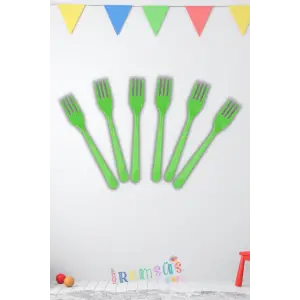 Yeşil Renk Plastik Çatal 24 Adet Yeşil Konsept Kullan At Kaliteli Çatal