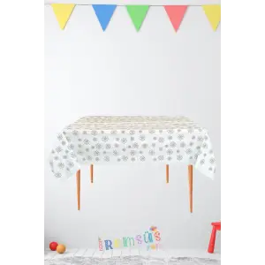 Papatya Konsept Plastik Masa Örtüsü 120*180 Cm 1 Adet KullanAt Masa Örtüsü Papatya Desen Masa Örtüsü