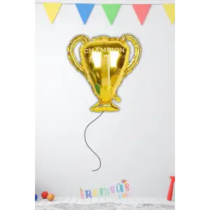 Şampiyon Kupa Figür Folyo Helyum Balon 65 Cm Şampiyon Futbol Konsept Folyo Balon Süsleme