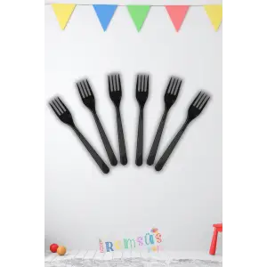 Siyah Renk Plastik Çatal 24 Adet Siyah Konsept Kullan At Kaliteli Çatal