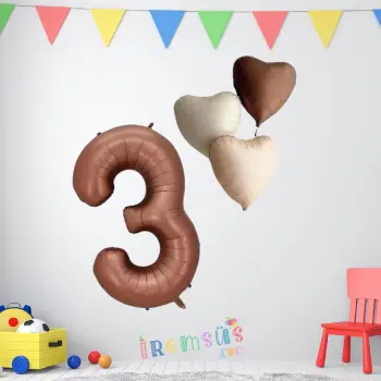 Çikolata Renk Konsept 3 Yaş Kalp Balonlu Set Retro Renkli 3 Yaş Doğum Günü Folyo Balon Seti