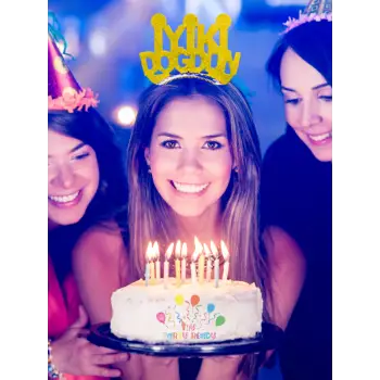 İyiki Doğdun Yazılı Gold Renk Eva Parıltılı Parti Tacı Doğum Günü Süslemesi