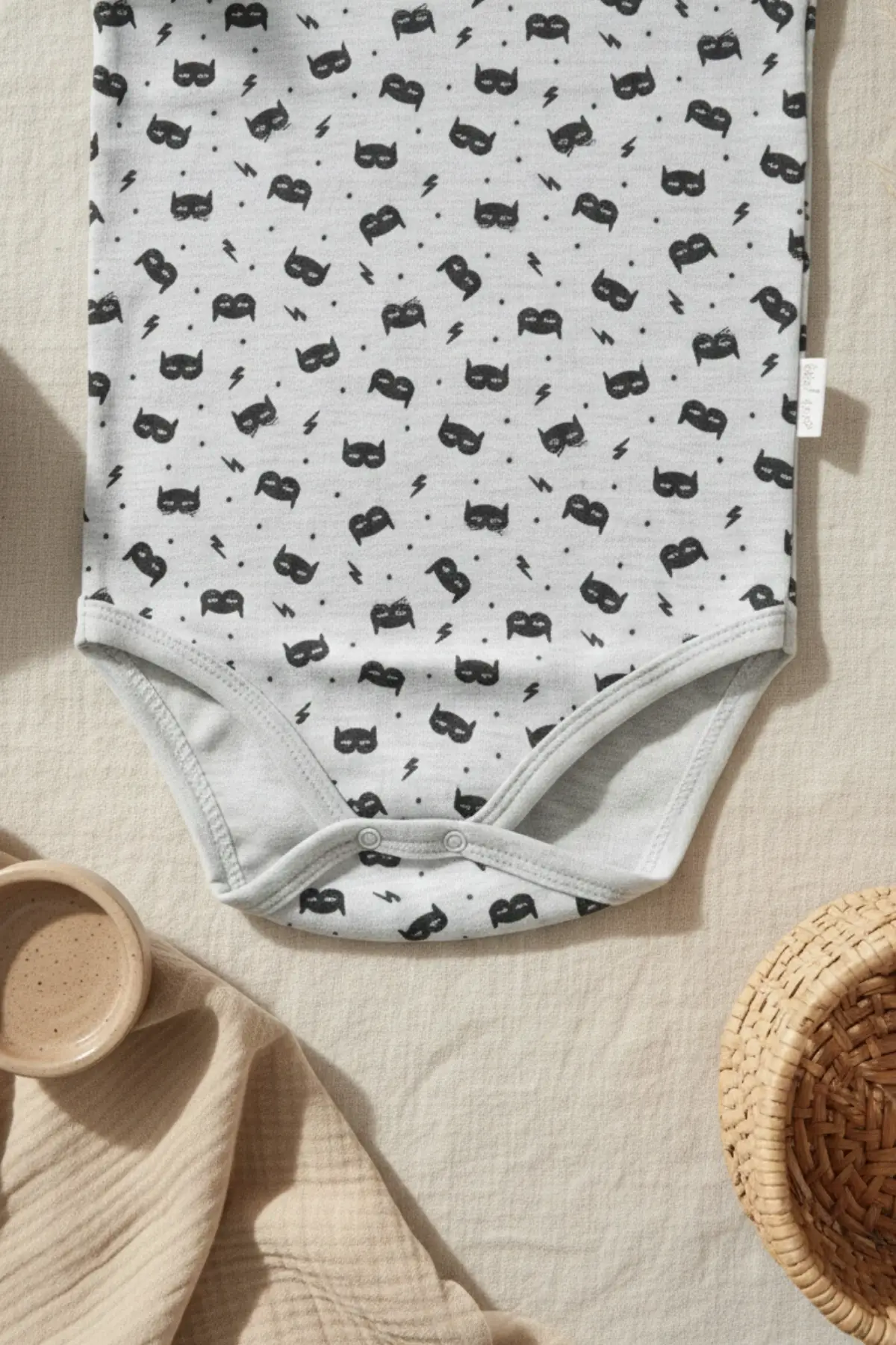 Maske Desenli Kolsuz % 100 Pamuk Erkek Çıtçıtlı Body