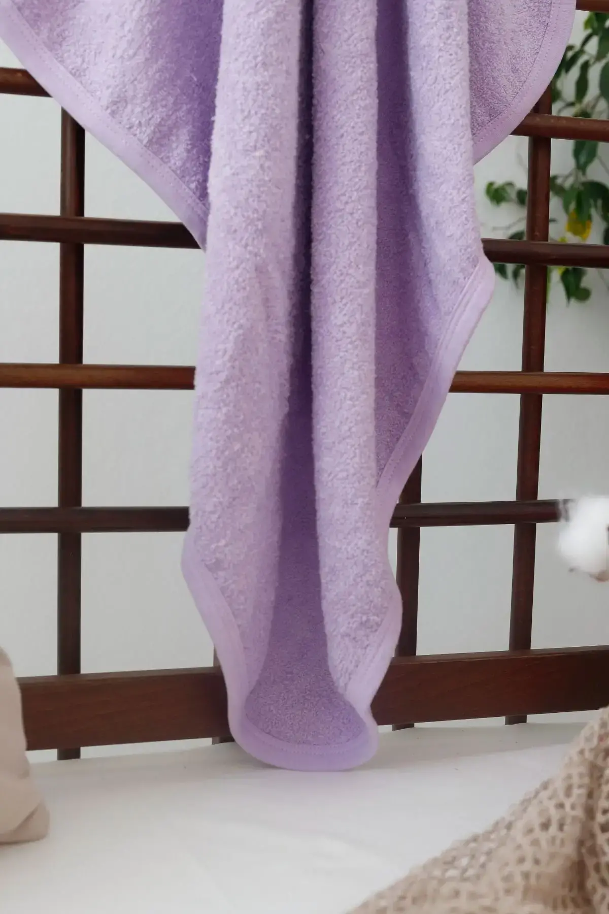 Penguen Nakışlı Unisex Şapka ve Keseli Bebek Banyo Havlusu